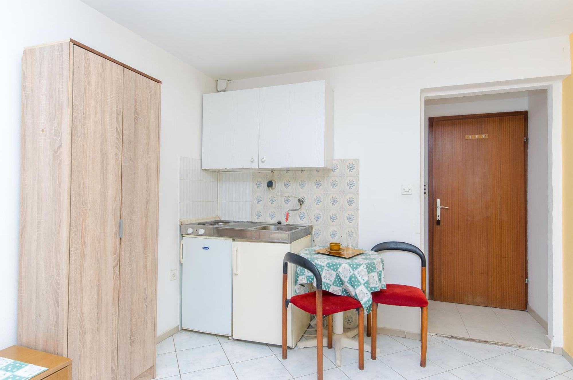 Studio Apartments Klara And Rio Стоморська Екстер'єр фото